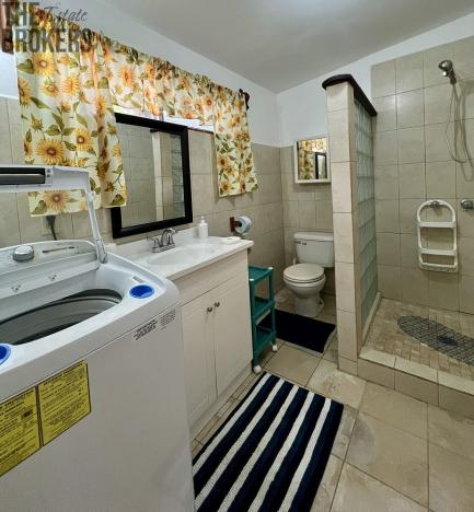 Prodej chaty, Coxen Hole, Roatán, Honduras, 232 m2