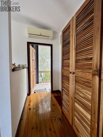 Prodej chaty, Coxen Hole, Roatán, Honduras, 232 m2