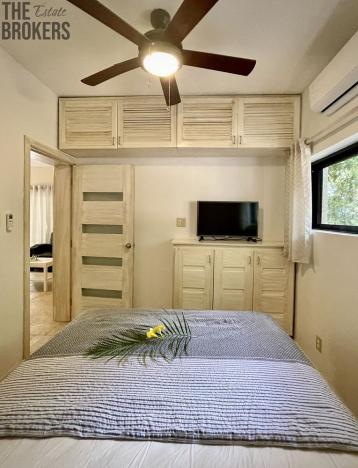 Prodej komerční, Coxen Hole, Roatán, Honduras, 304 m2