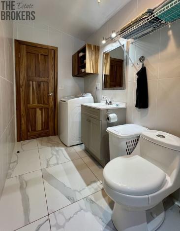 Prodej rodinného domu, Coxen Hole, Roatán, Honduras, 278 m2