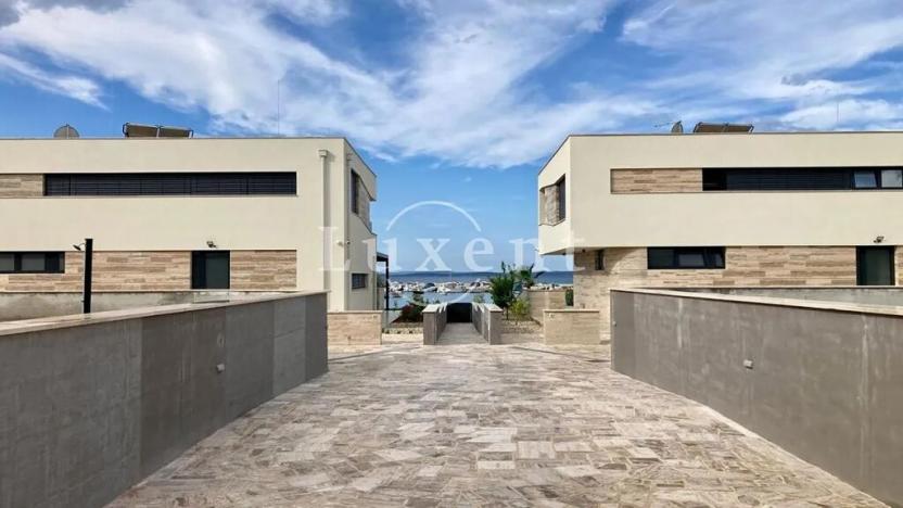 Prodej vily, Privlaka, Chorvatsko, 250 m2