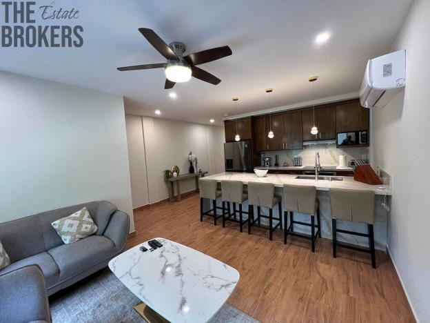 Prodej bytu 3+1, Coxen Hole, Roatán, Honduras, 139 m2