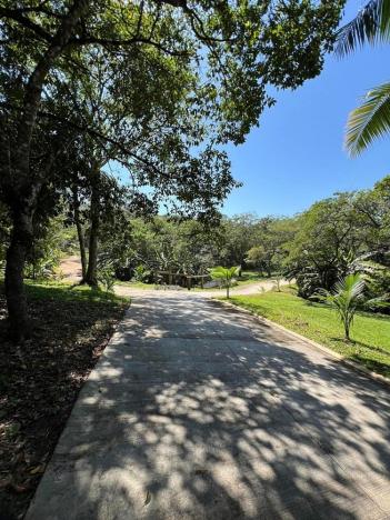 Prodej pozemku, Coxen Hole, Roatán, Honduras, 842 m2