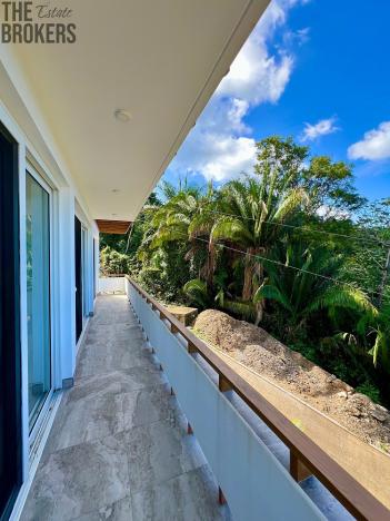 Prodej rodinného domu, Coxen Hole, Roatán, Honduras, 343 m2