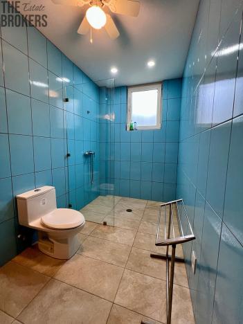 Prodej rodinného domu, Coxen Hole, Roatán, Honduras, 343 m2