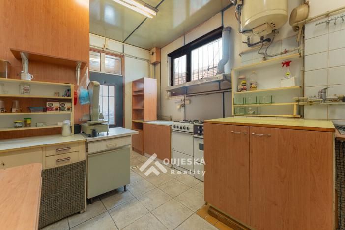 Prodej restaurace, Lhota Rapotina, 129 m2