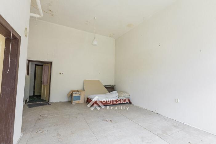 Prodej rodinného domu, Chrastavec, 325 m2