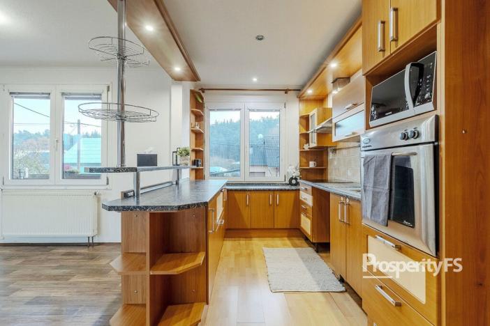 Prodej rodinného domu, Sosnová, 235 m2