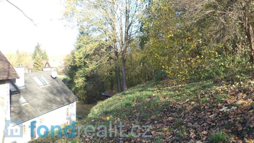 Prodej pozemku, Nové Hrady, 813 m2