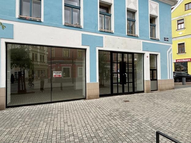Pronájem obchodního prostoru, Kladno, Komenského, 121 m2