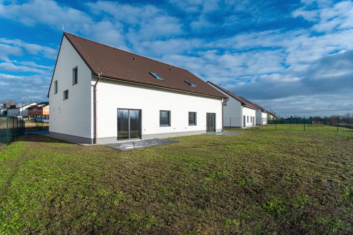 Prodej rodinného domu, Hostivice, 146 m2