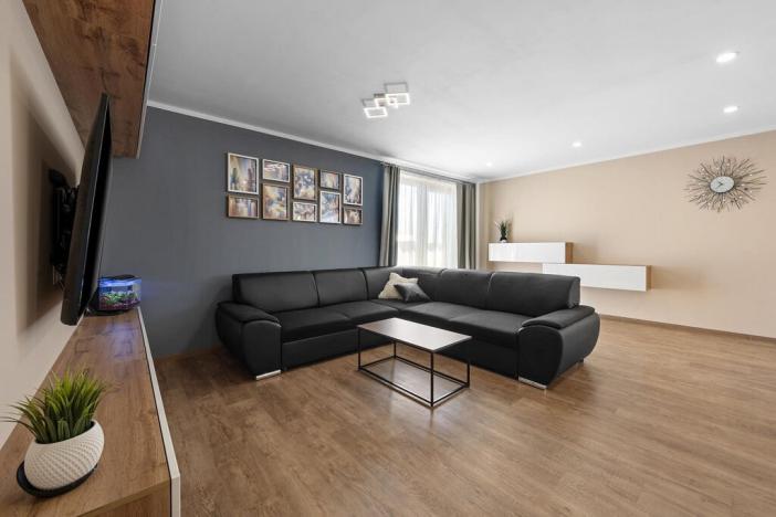 Prodej rodinného domu, Hrádek, 281 m2