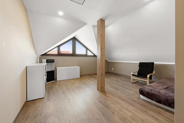 Prodej rodinného domu, Hrádek, 281 m2