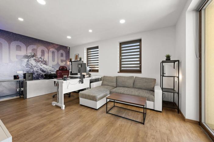 Prodej rodinného domu, Hrádek, 281 m2