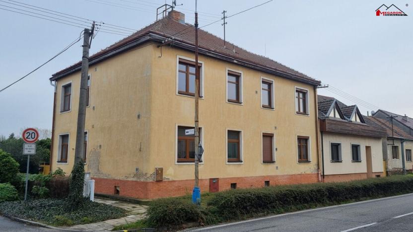 Prodej bytu 3+1, Břeclav, Hlavní, 116 m2