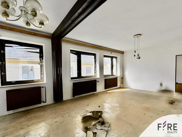 Prodej rodinného domu, Turnov, Tázlerova, 300 m2