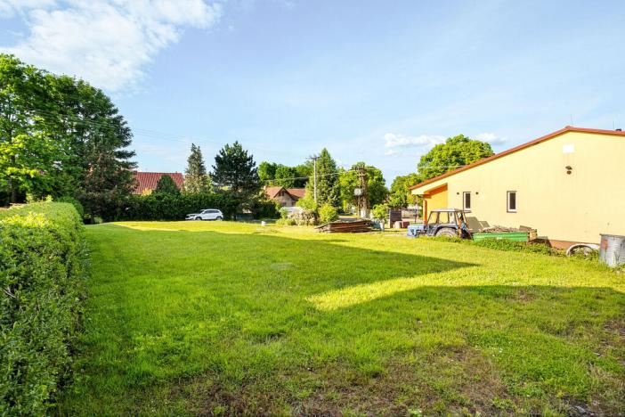 Prodej pozemku, Javorník, 595 m2