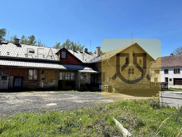 Prodej činžovního domu, Kropáčova Vrutice, 348 m2