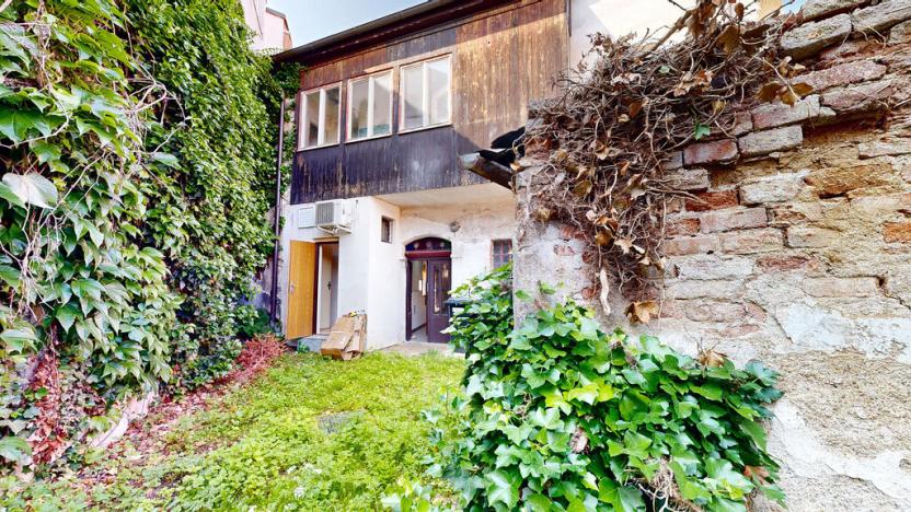 Prodej obchodního prostoru, Třebíč - Vnitřní Město, Hasskova, 294 m2