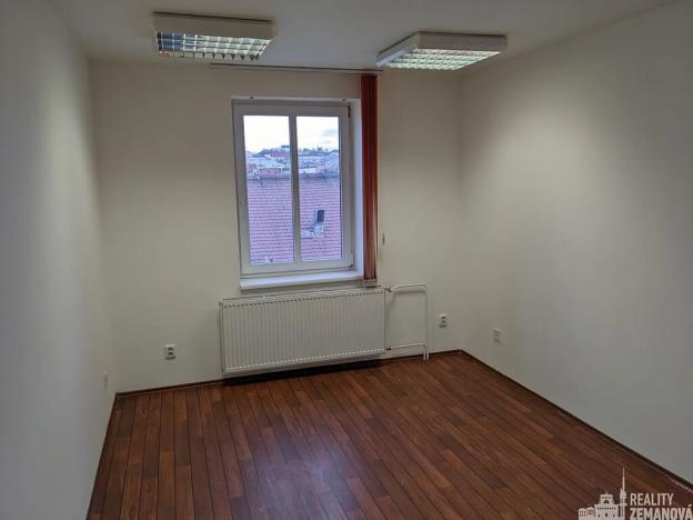 Pronájem kanceláře, Praha - Vinohrady, Lublaňská, 115 m2