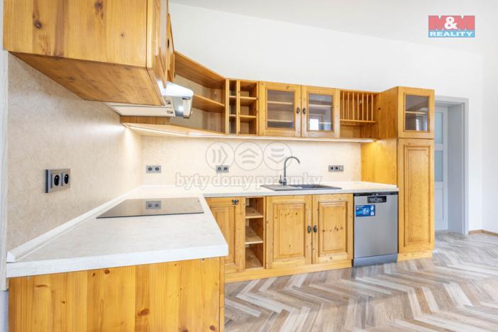 Pronájem bytu 4+1, Zákupy, Borská, 120 m2