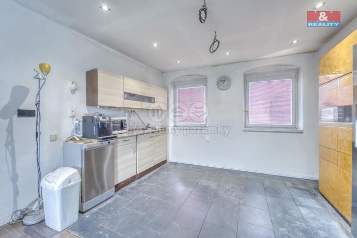 Pronájem rodinného domu, Králův Dvůr, Plzeňská, 189 m2