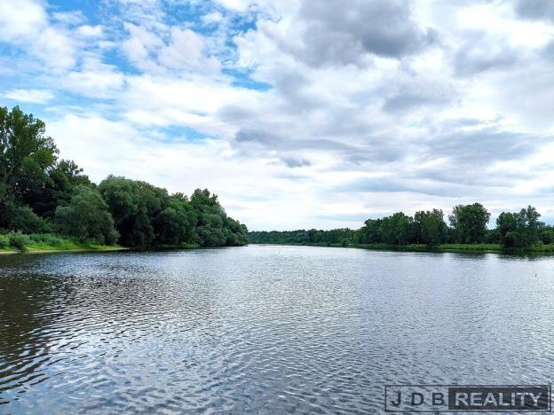 Prodej komerčního pozemku, Roudnice nad Labem, 2404 m2
