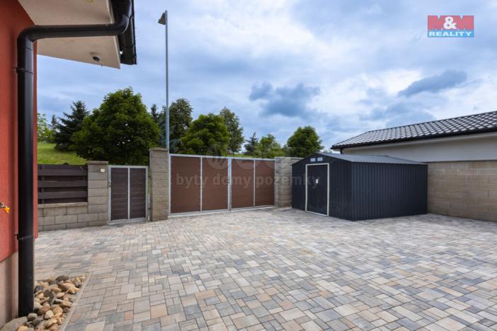 Prodej rodinného domu, Blšany u Loun, 176 m2