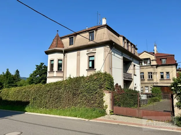 Prodej vily, Broumov, třída Masarykova, 360 m2