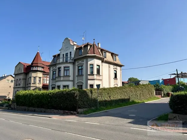 Prodej vily, Broumov, třída Masarykova, 360 m2