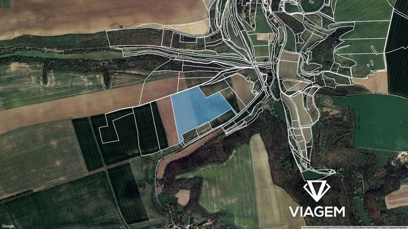 Prodej pole, Zákolany, 92944 m2