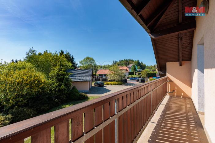 Prodej rodinného domu, Nová Role - Mezirolí, 221 m2