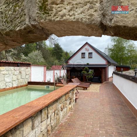 Prodej rodinného domu, Nová Paka - Štikov, 220 m2