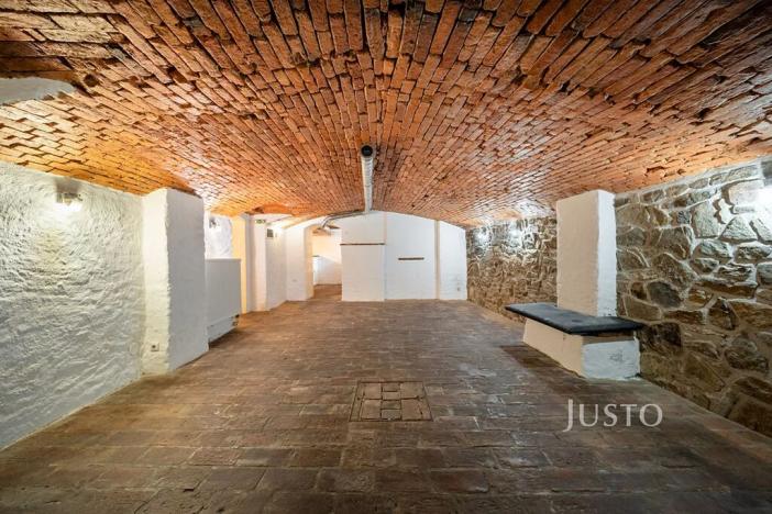 Prodej restaurace, České Budějovice, nám. Přemysla Otakara II., 103 m2