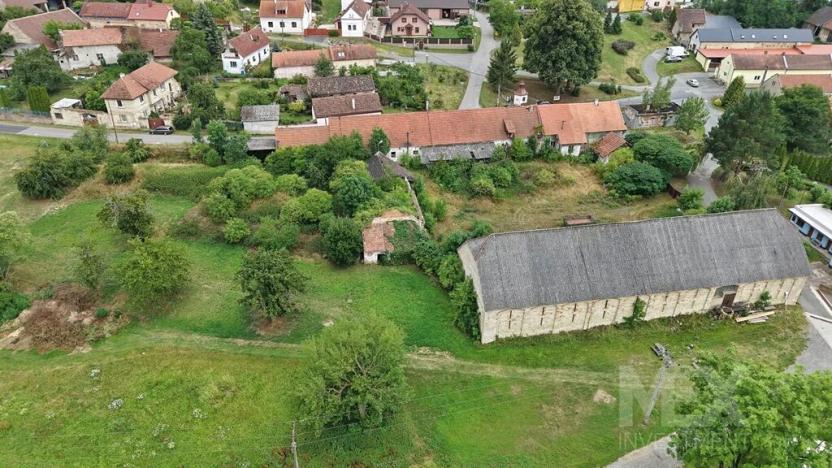 Prodej zemědělské usedlosti, Kropáčova Vrutice, 900 m2
