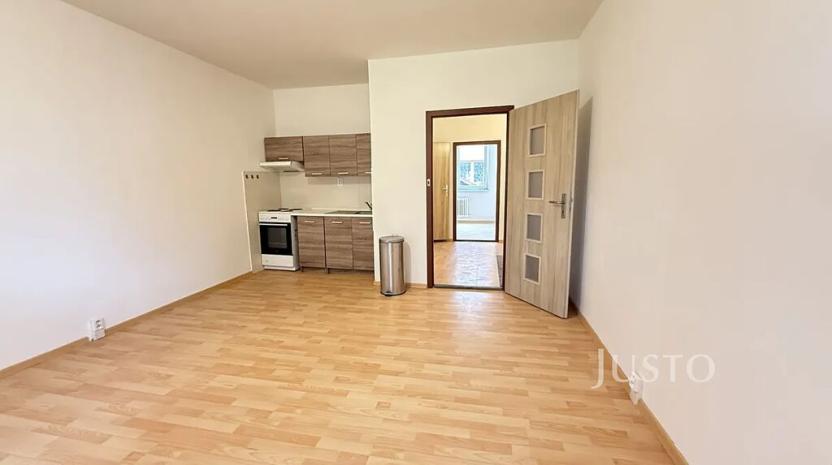 Pronájem bytu 2+kk, Děčín, Závodní, 45 m2