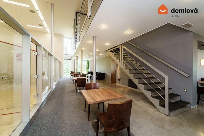 Prodej komerční nemovitosti, Orlová, Polní, 435 m2