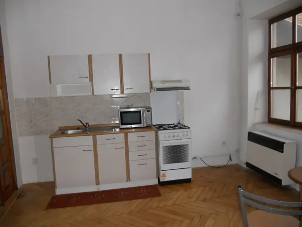 Pronájem bytu 1+kk, Prostějov, nám. T. G. Masaryka, 24 m2
