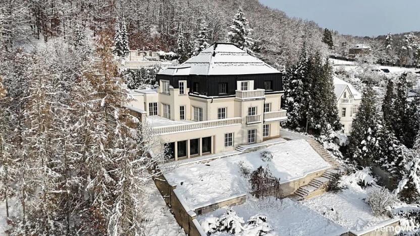 Prodej vily, Černošice, V Dubině, 1277 m2