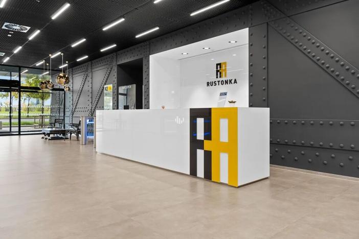 Pronájem kanceláře, Praha - Karlín, Rohanské nábřeží, 565 m2