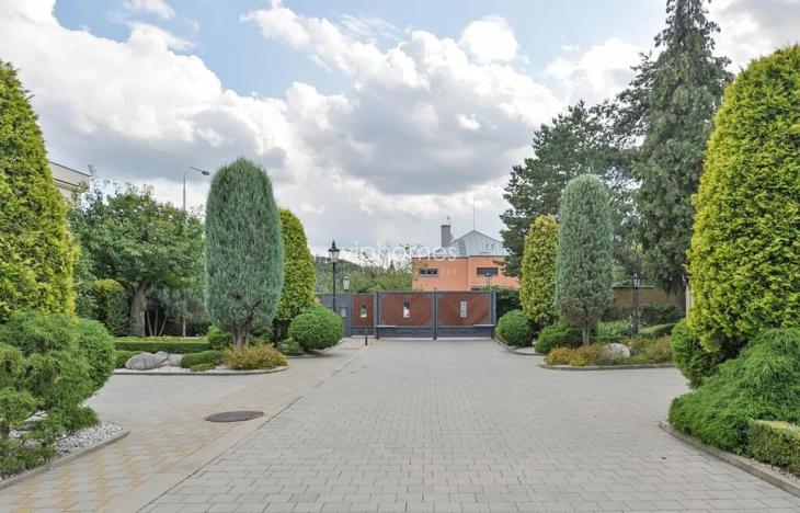 Pronájem vily, Praha - Nebušice, Nebušická, 270 m2