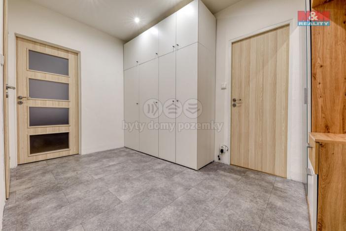 Prodej komerční nemovitosti, Plzeň, Masarykova, 65 m2