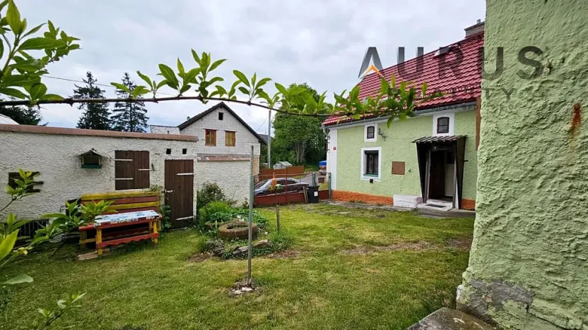 Prodej rodinného domu, Útvina, 360 m2