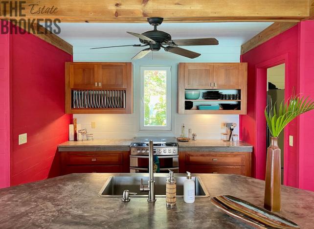 Prodej rodinného domu, Coxen Hole, Roatán, Honduras, 1022 m2