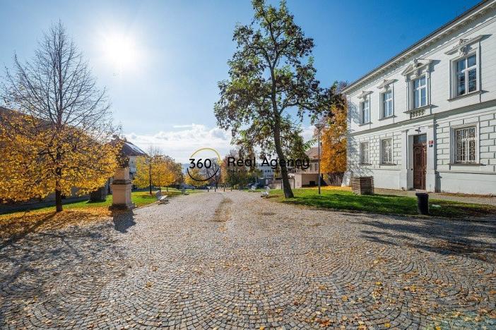 Prodej pozemku, Praha - Prosek, Na Proseku, 235 m2