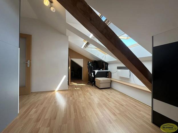 Prodej bytu 3+kk, Kroměříž, náměstí Míru, 91 m2