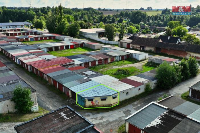 Pronájem garáže, Havlíčkův Brod, 28 m2