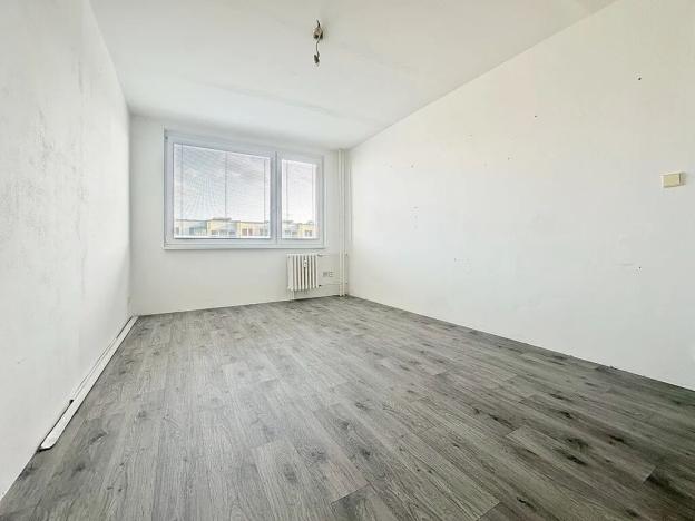 Pronájem bytu 2+kk, Praha - Horní Měcholupy, Veronské nám., 45 m2