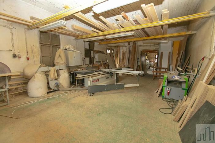 Prodej výrobních prostor, Lahošť, Švermova, 255 m2