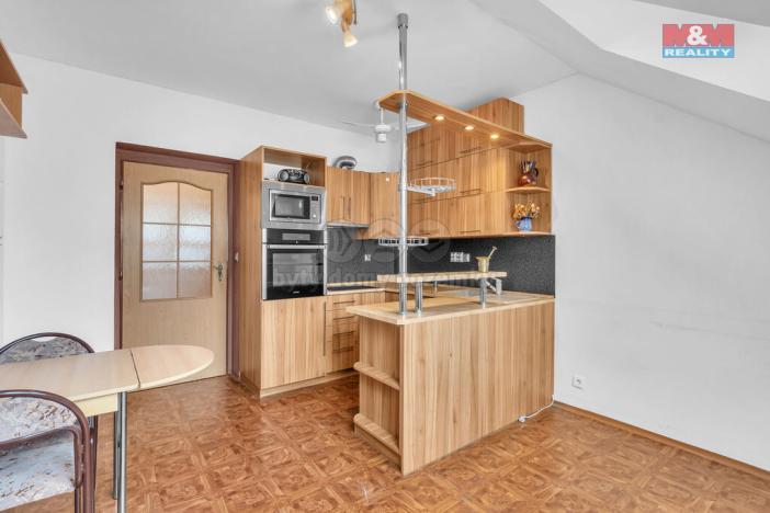 Prodej bytu 2+kk, Lázně Bělohrad, Třetí strana, 35 m2